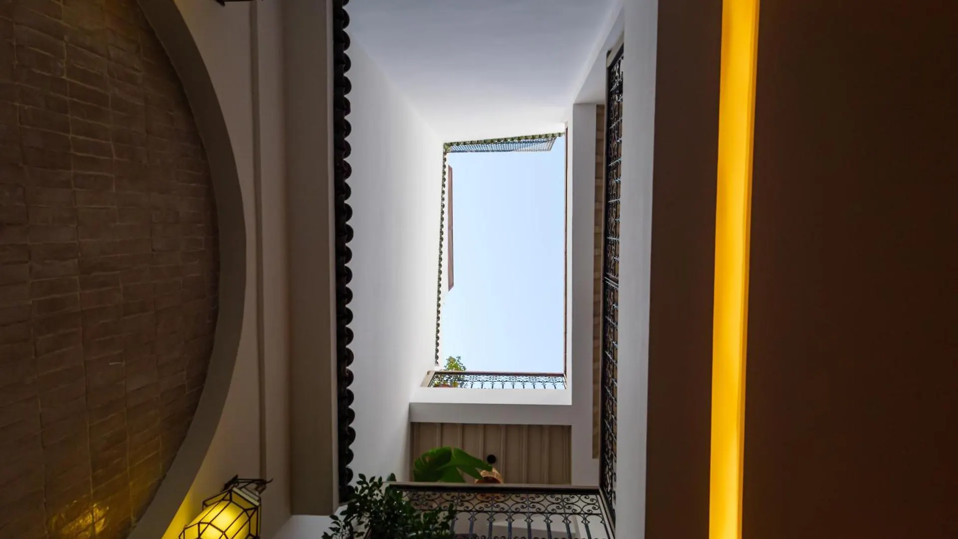 Riad Abati Piscine Privee Avec Petit Dejeuner Et Terrasse Marrakesh 0*,  Morocco